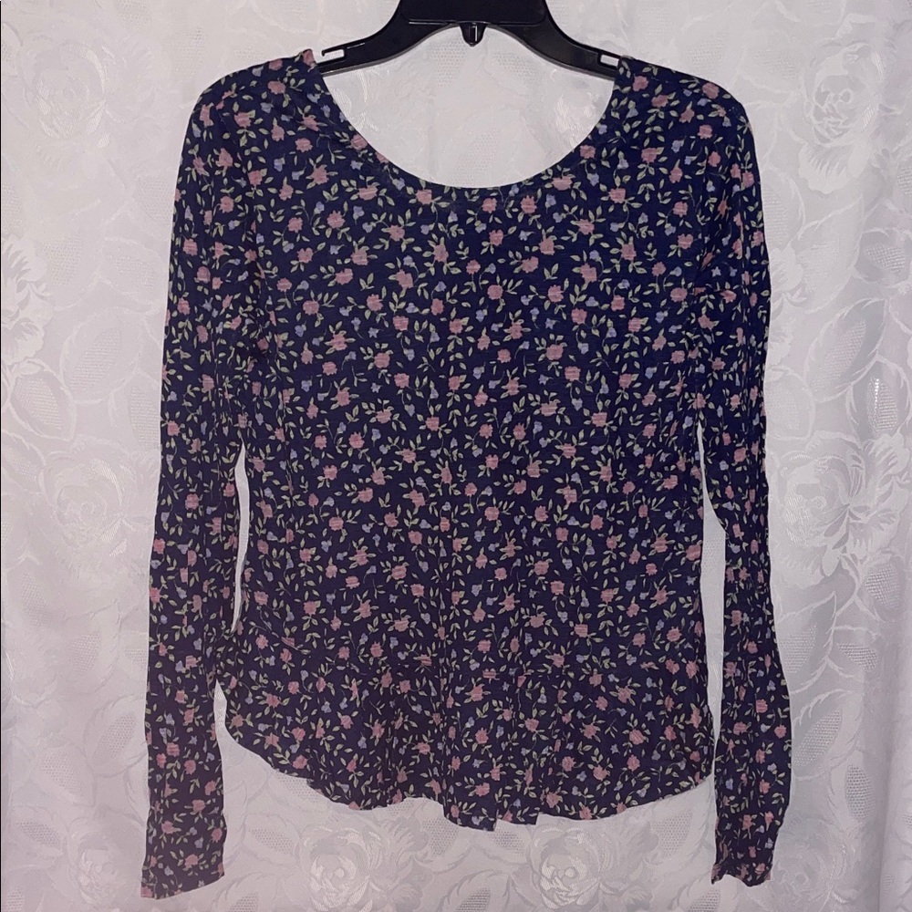 True Craft Women's Navy Floral Long-Sleeve Blouse